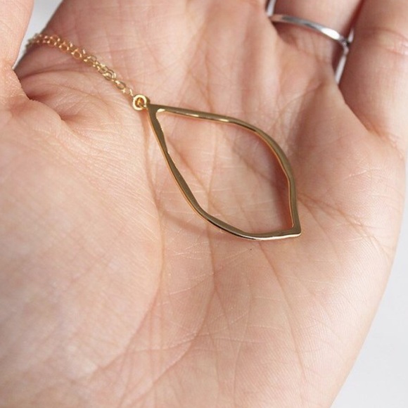 Gold Open Leaf Earrings (J5) - Picture 3 of 3